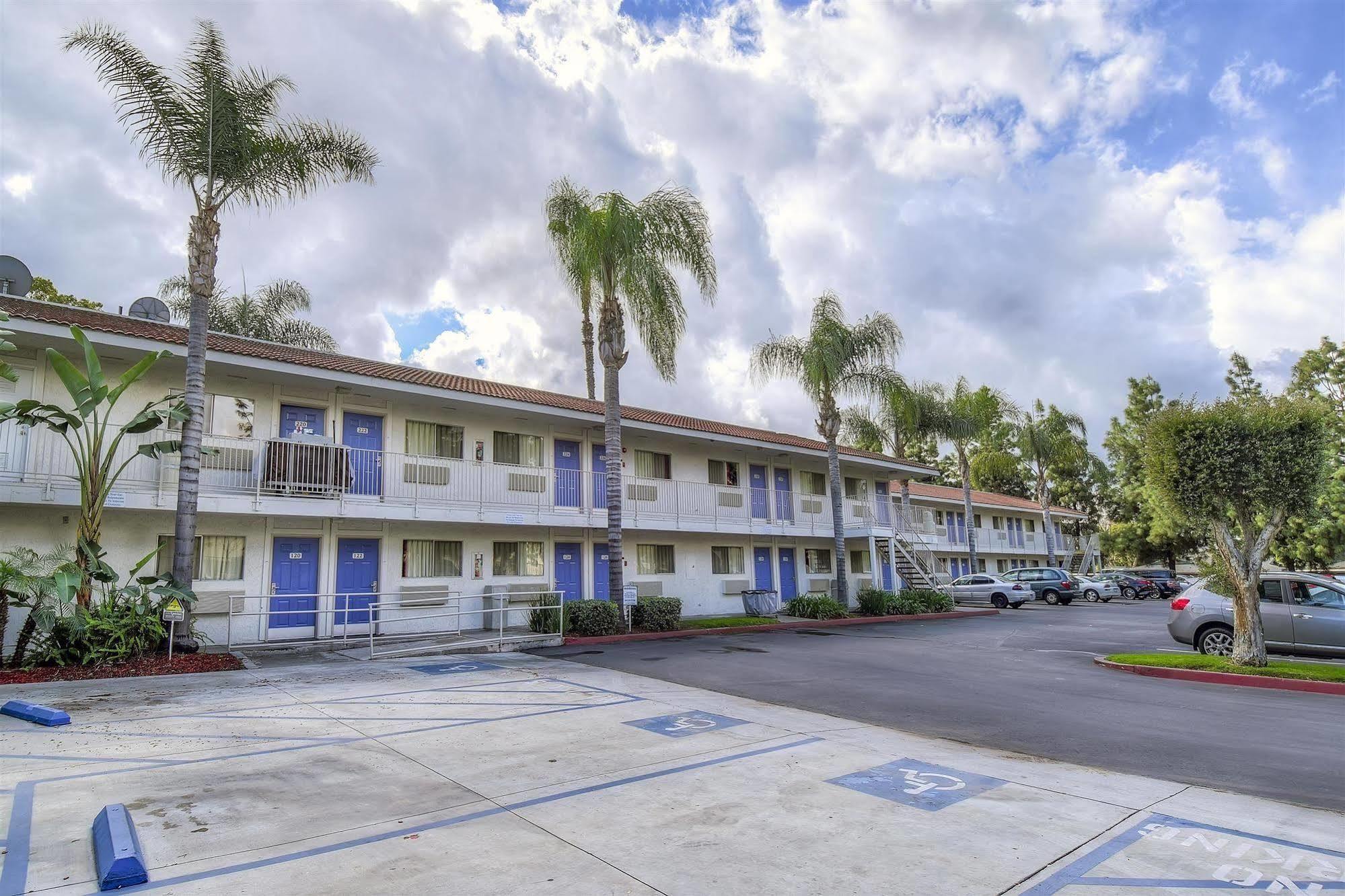 Motel 6-Chino, Ca - Los Angeles Area エクステリア 写真