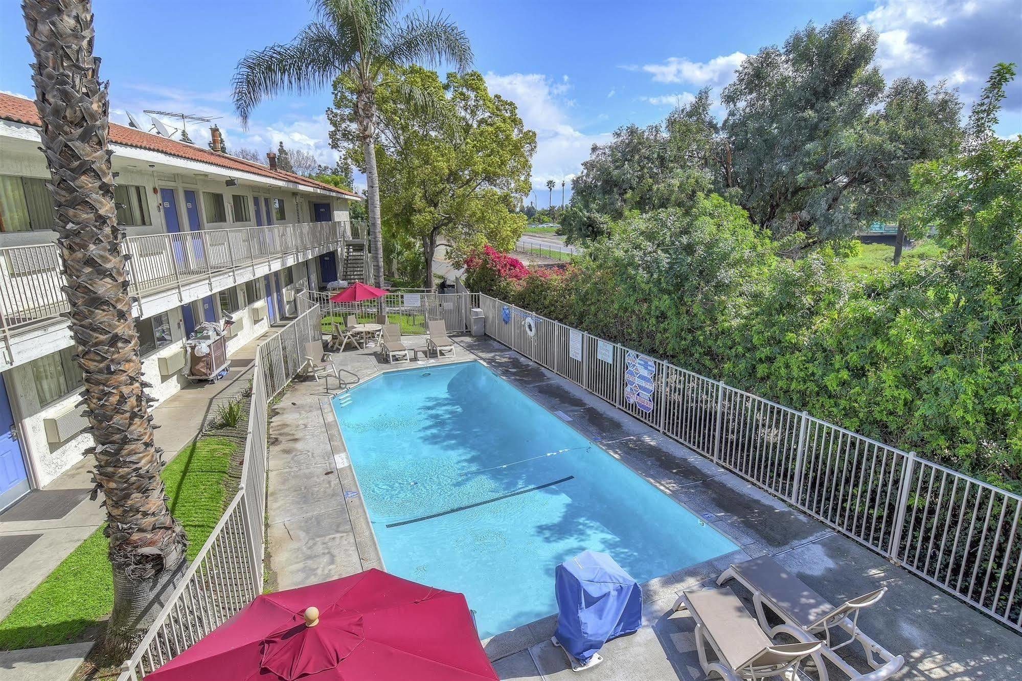 Motel 6-Chino, Ca - Los Angeles Area エクステリア 写真