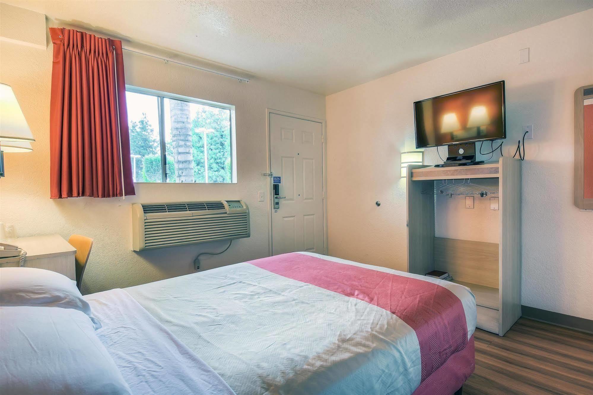 Motel 6-Chino, Ca - Los Angeles Area エクステリア 写真