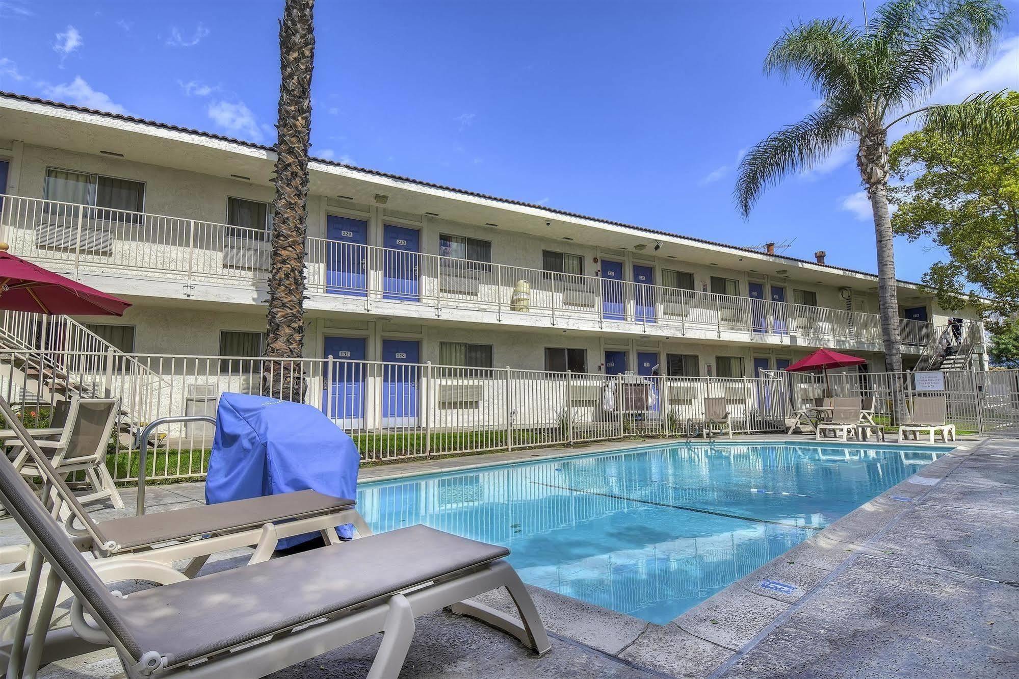 Motel 6-Chino, Ca - Los Angeles Area エクステリア 写真