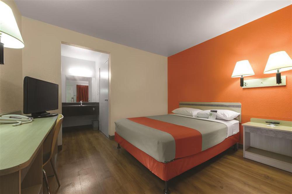 Motel 6-Chino, Ca - Los Angeles Area 部屋 写真